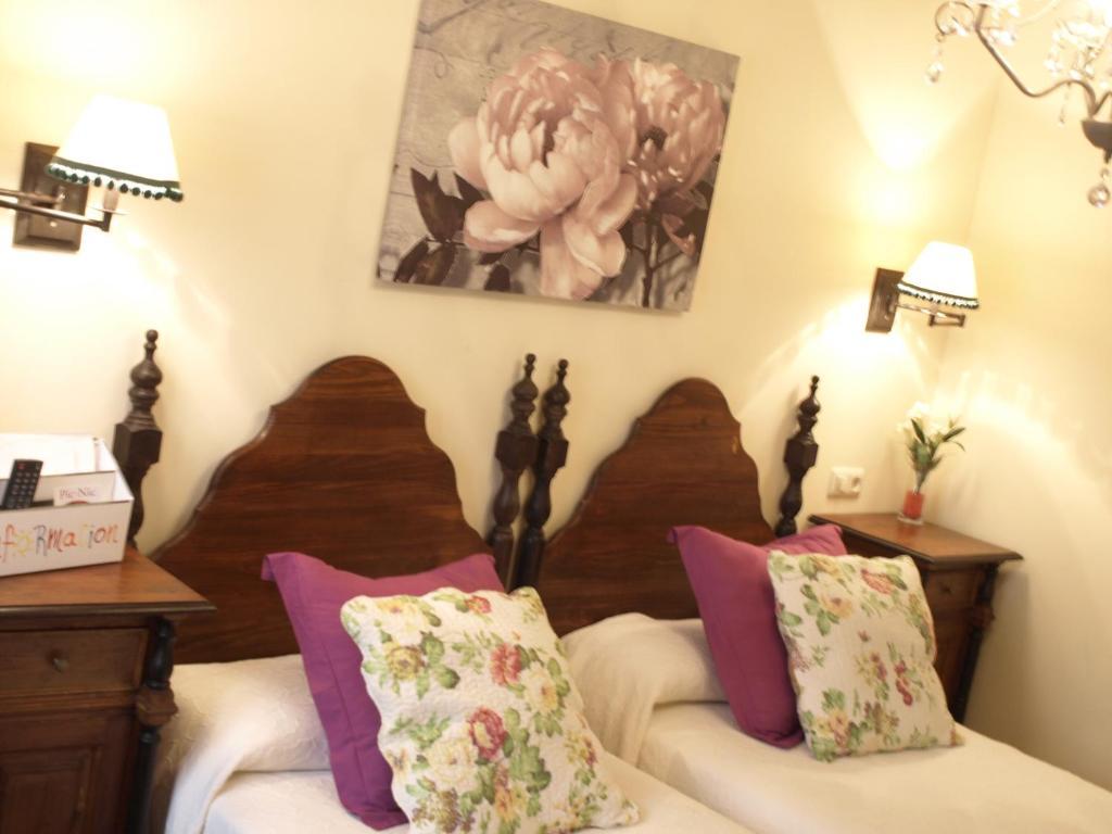Casa Del Infanzon Hotell Sos del Rey Católico Rum bild